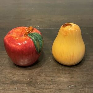 Vintage Apple Pear Salt & Pepper Shaker Set